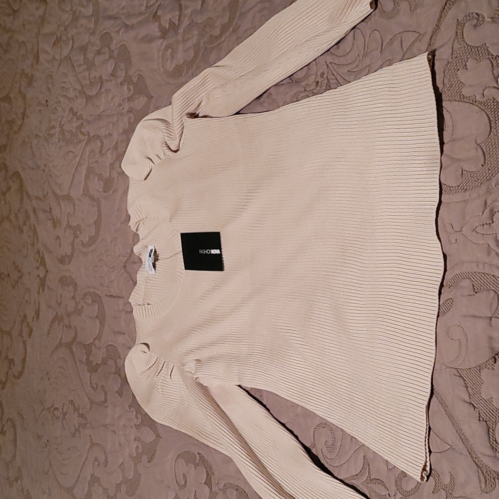 Fashion Nova women blouse